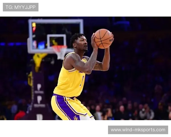 内史密斯全明星防守闪耀赛场，展现顶级护框实力